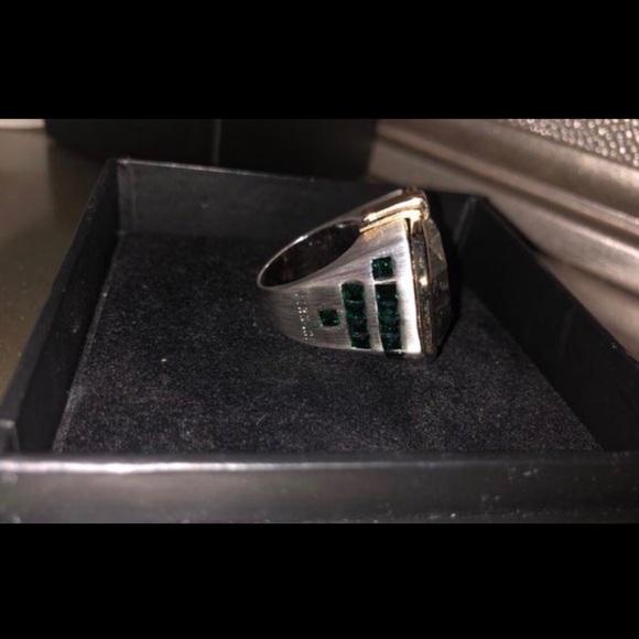 Versace ring - Picture 3 of 4